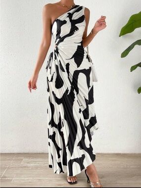 SHEIN One-Shoulder Black and White Abstract Pleated Maxi Dress Size S